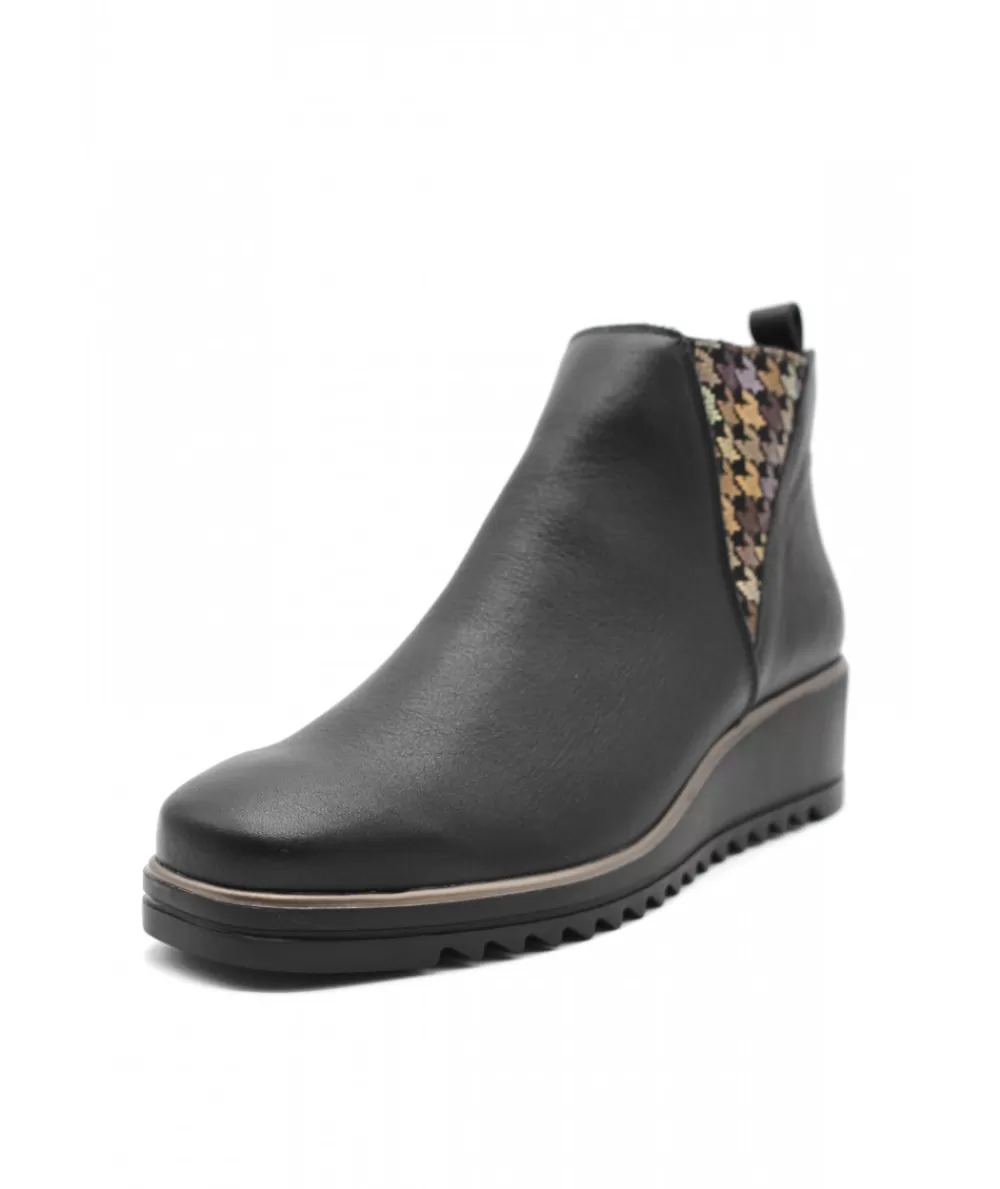 Women hirica Ankle Boots- Nicole