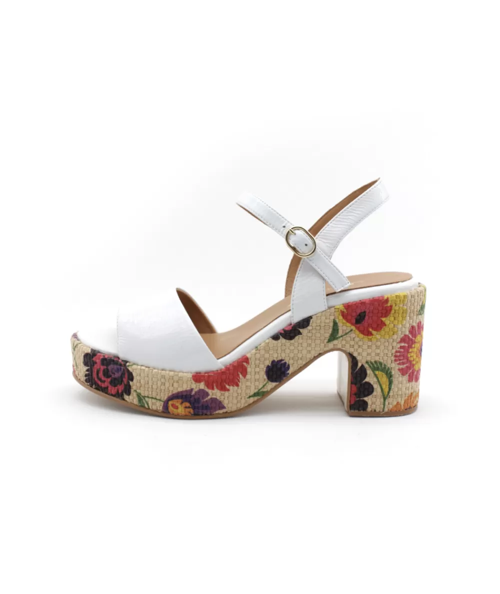 Women jhay Sandals And Sandals- 2775