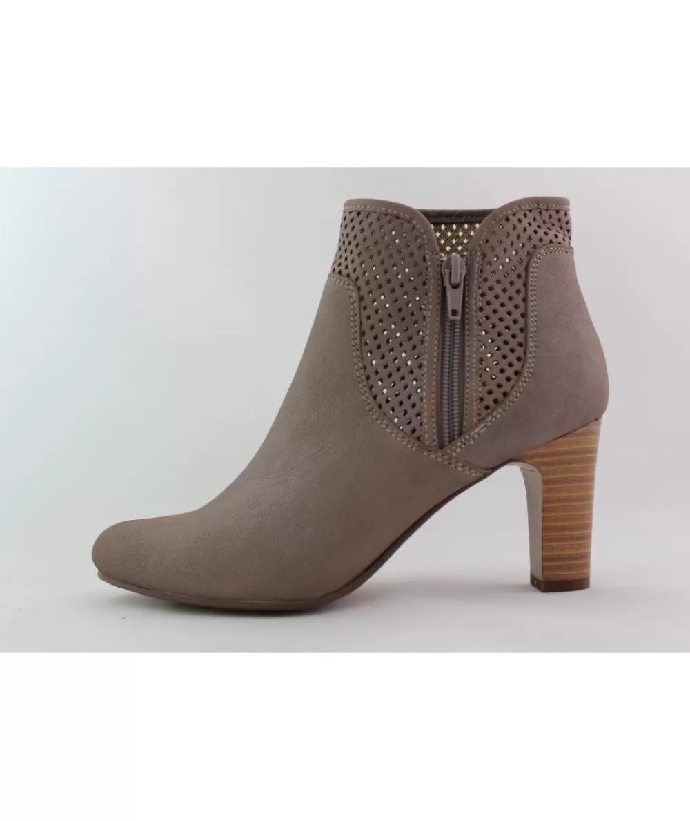 Women karston Ankle Boots- Avyna