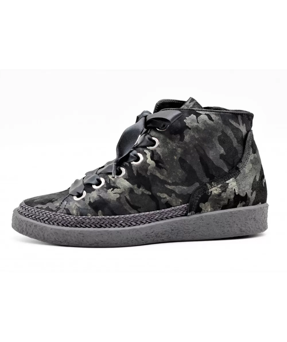 Women softwaves Sneakers- 7-01-46