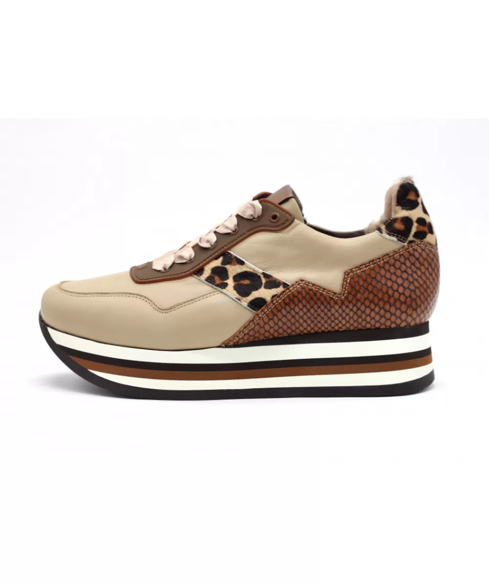 Women softwaves Sneakers- 8.31.01