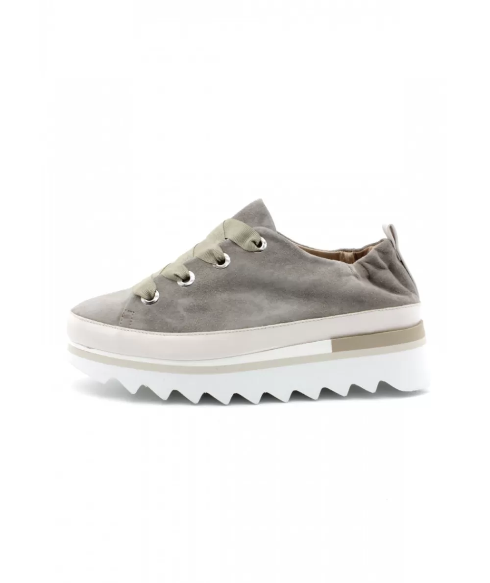 Women softwaves Sneakers- 8.51.03/04