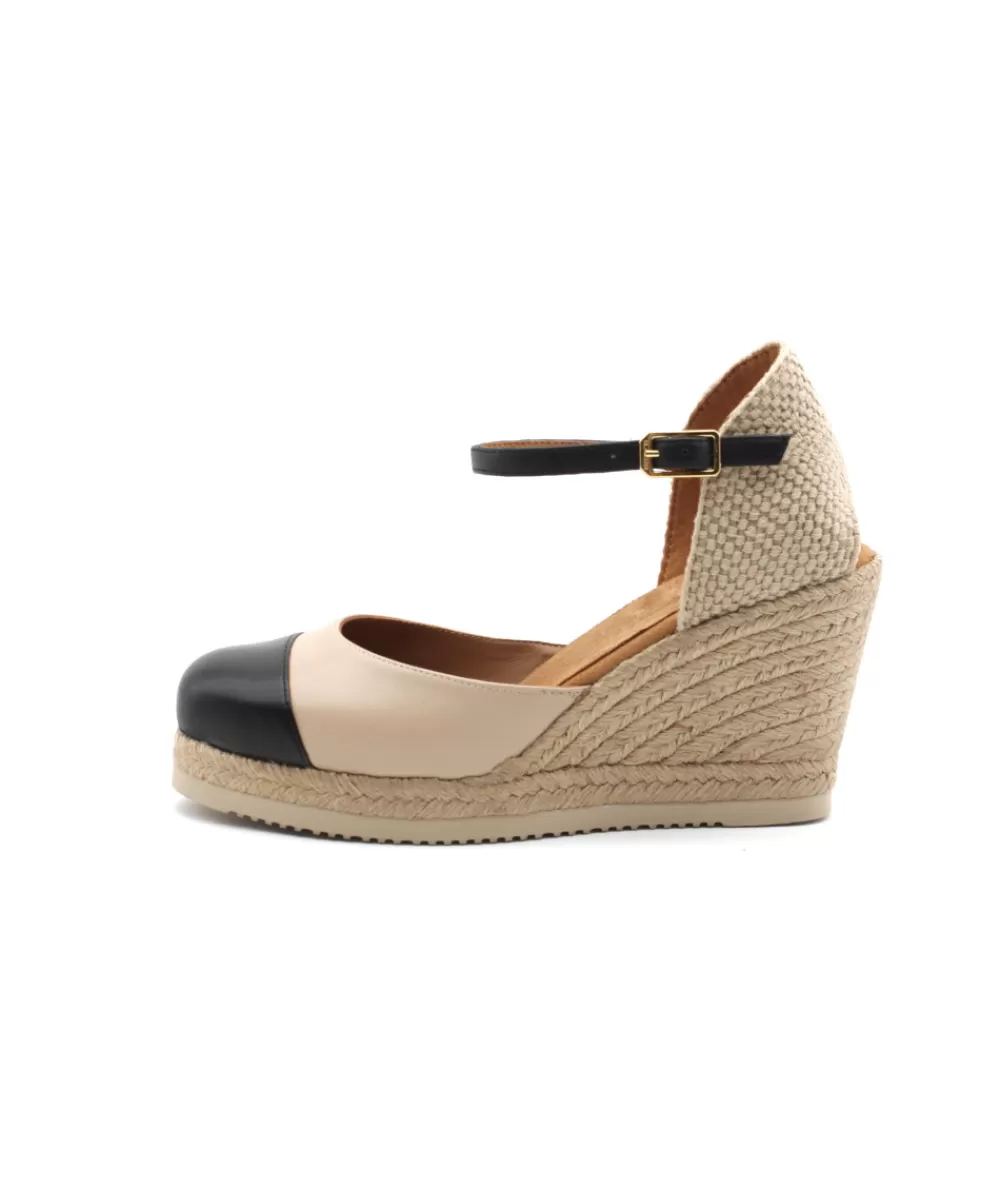 Women unisa Sandals And Sandals- Cava