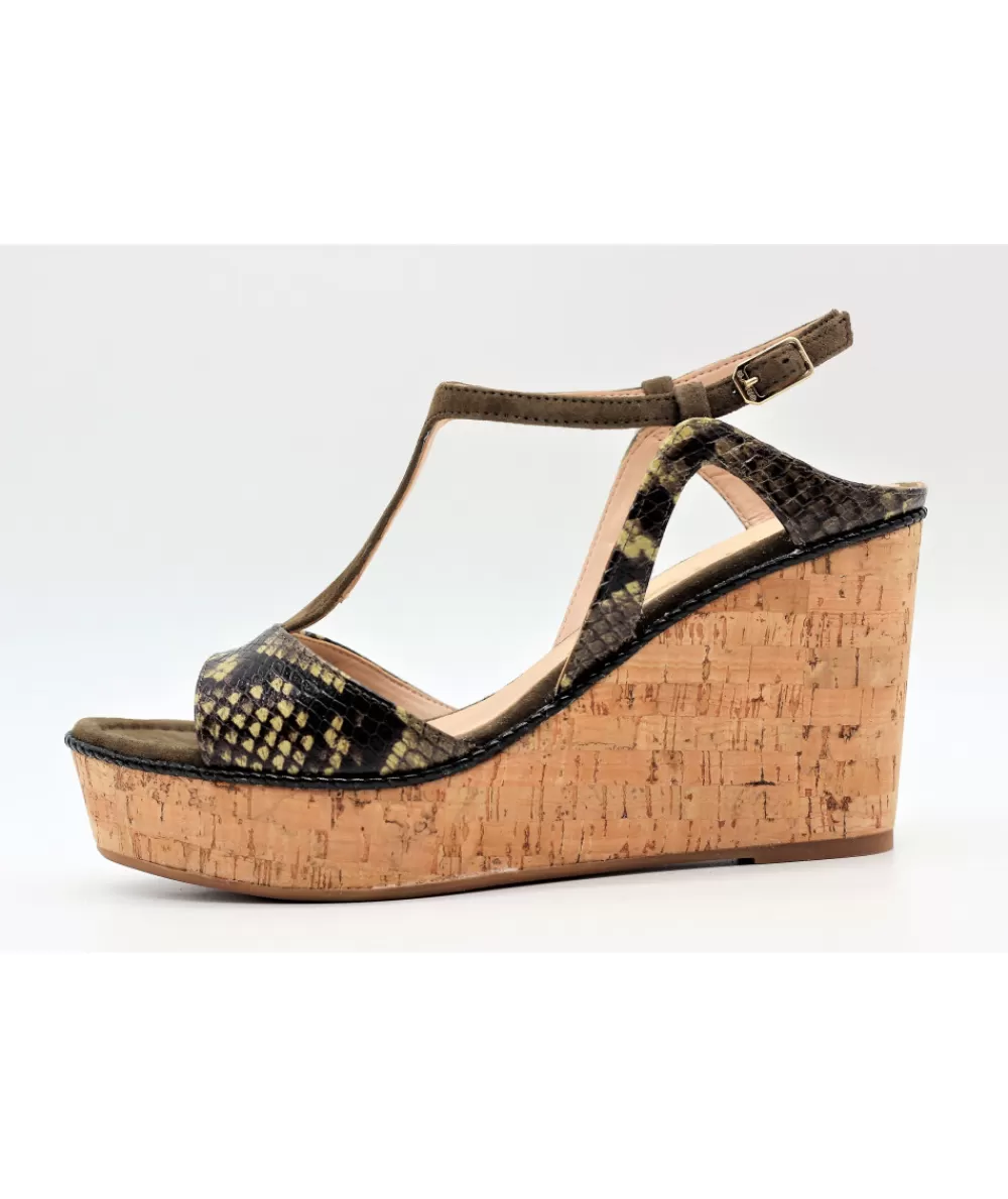 Women unisa Sandals And Sandals- Link