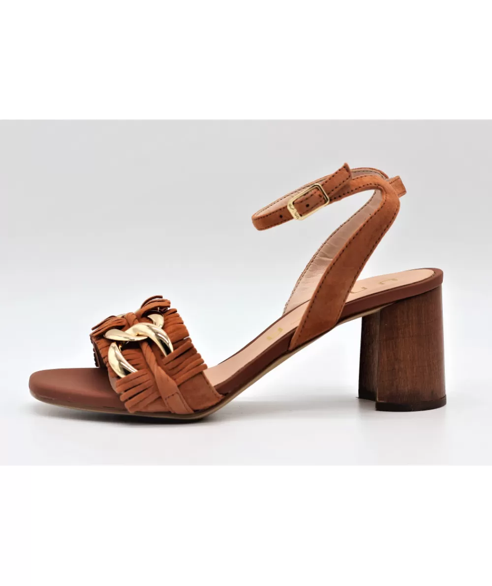 Women unisa Sandals And Sandals- Matro