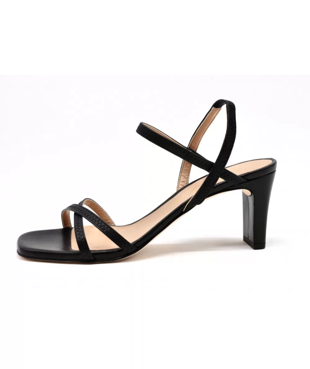 Women unisa Sandals And Sandals- Moni