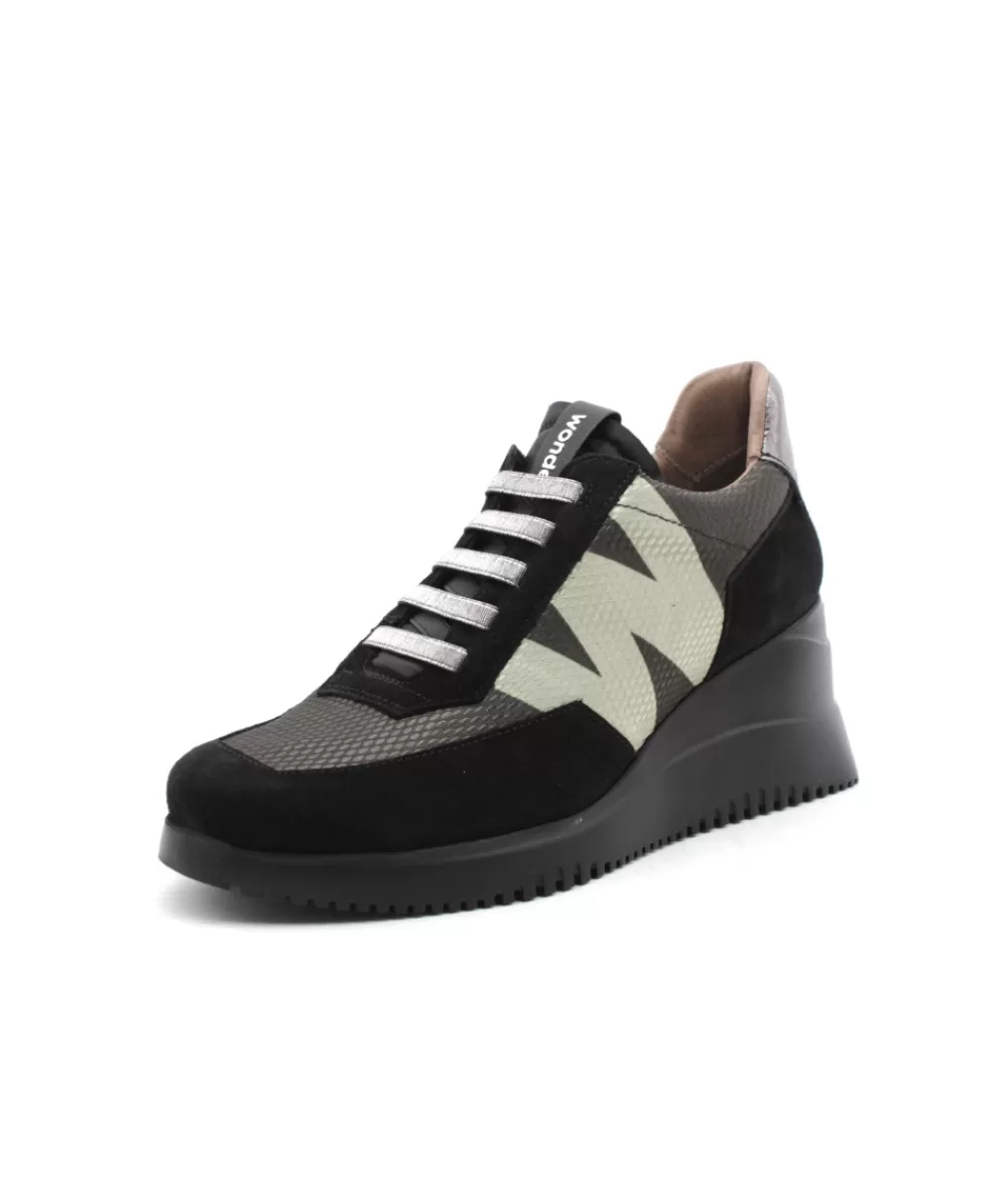 Women wonders Sneakers- G6612