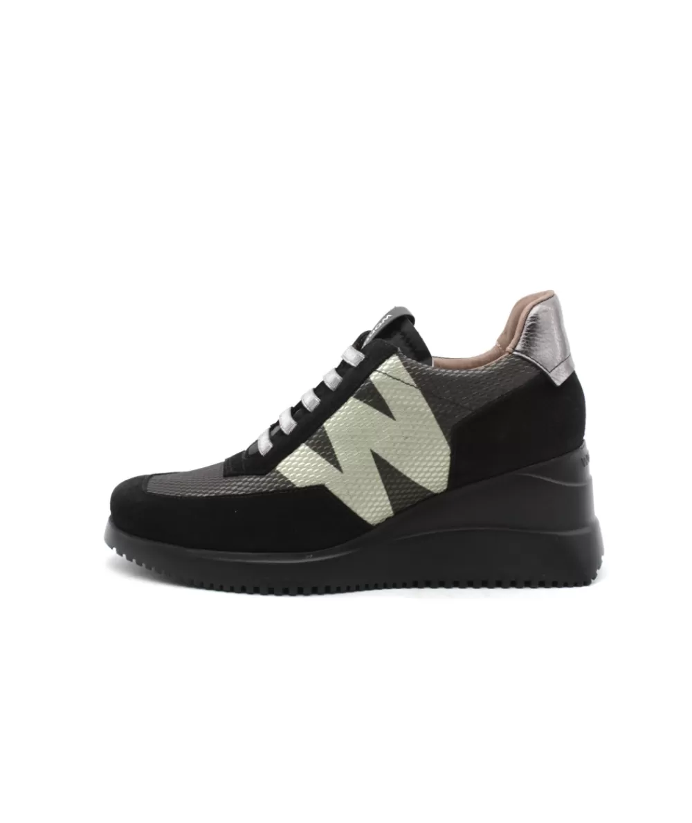 Women wonders Sneakers- G6612