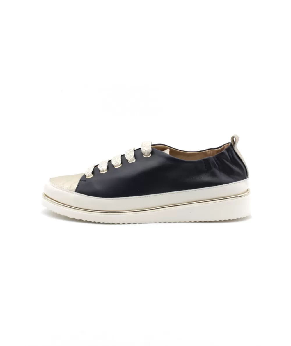 Women xsa Sneakers- 8010