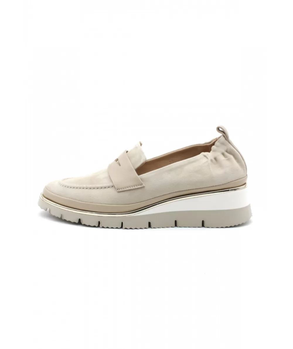 Women xsa Moccasins- 9709